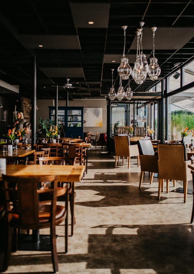 Motel-Restaurant-Grand Cafe De Caisson Kapelle Luaran gambar